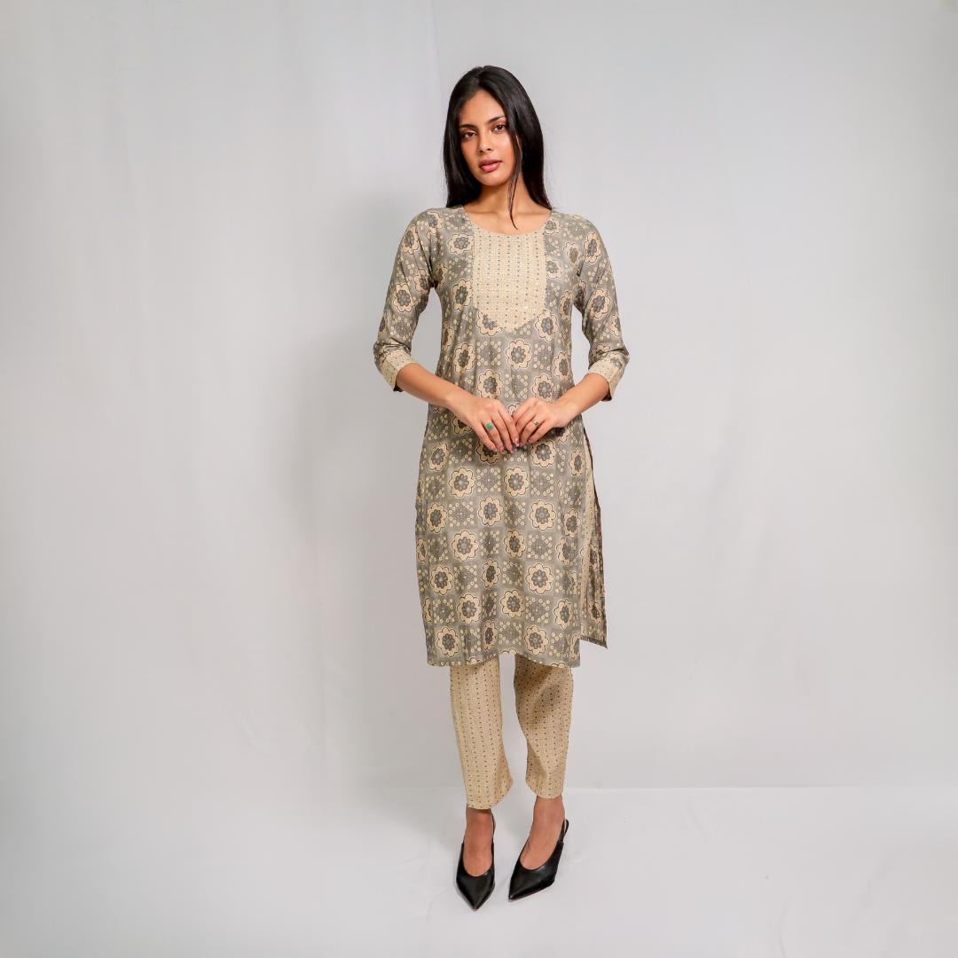 KAMDAR Rupali Kurti dengan Seluar Set 2-dalam-1 Sedia untuk Wanita (S - 3XL) Set Pallazo Pakaian Kuil Ketibaan Baru Pakaian Tradisional yang Cantik & Bergaya Pakaian Fesyen Deepavali