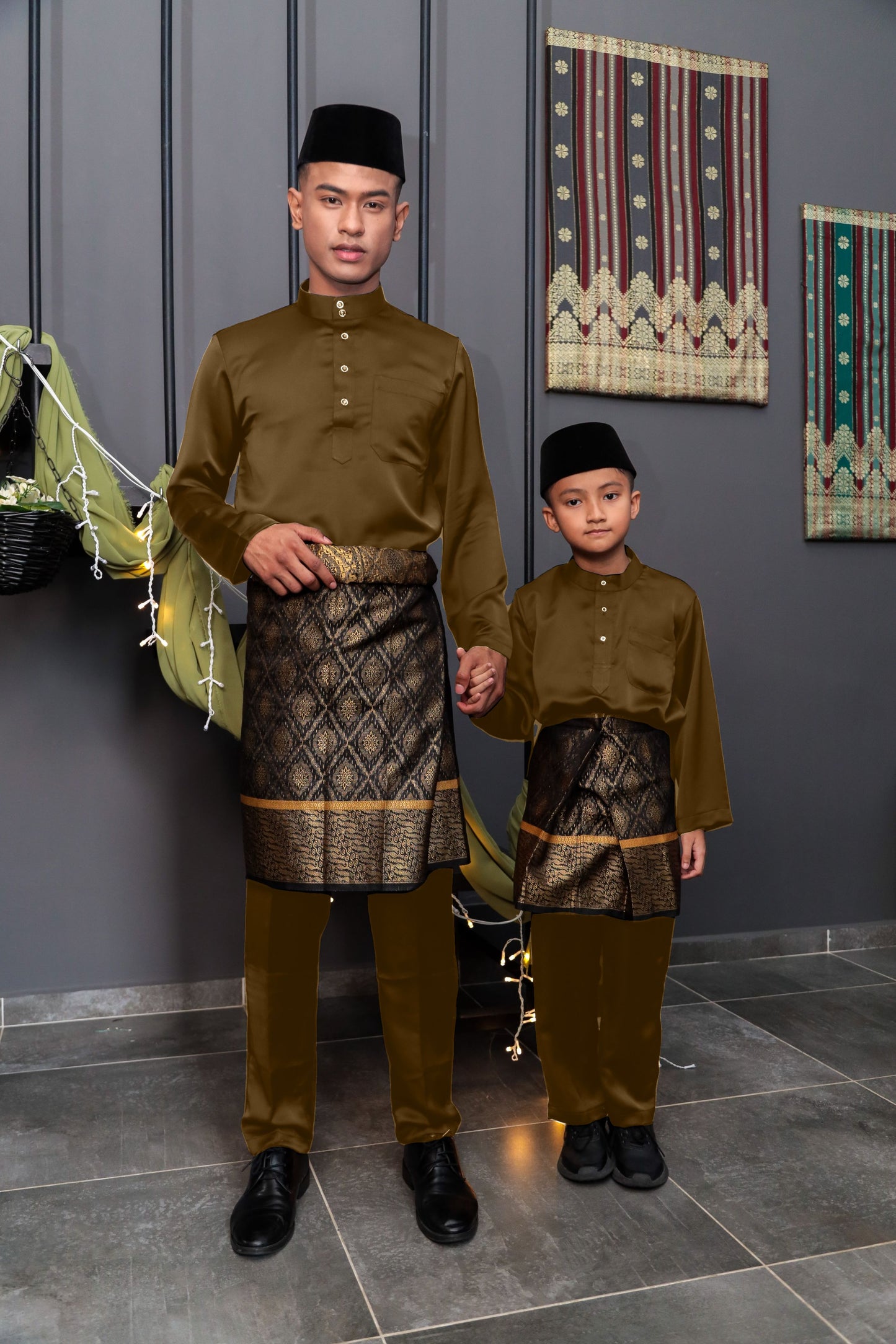 Aryan Cekak Musang  Bapa & Anak Moden Fit - Coklat Karamel Baju Melayu