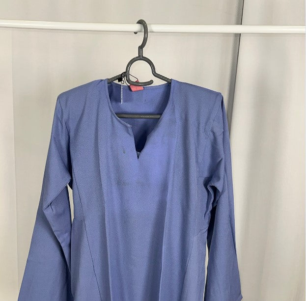 Pesak Baju Kurung