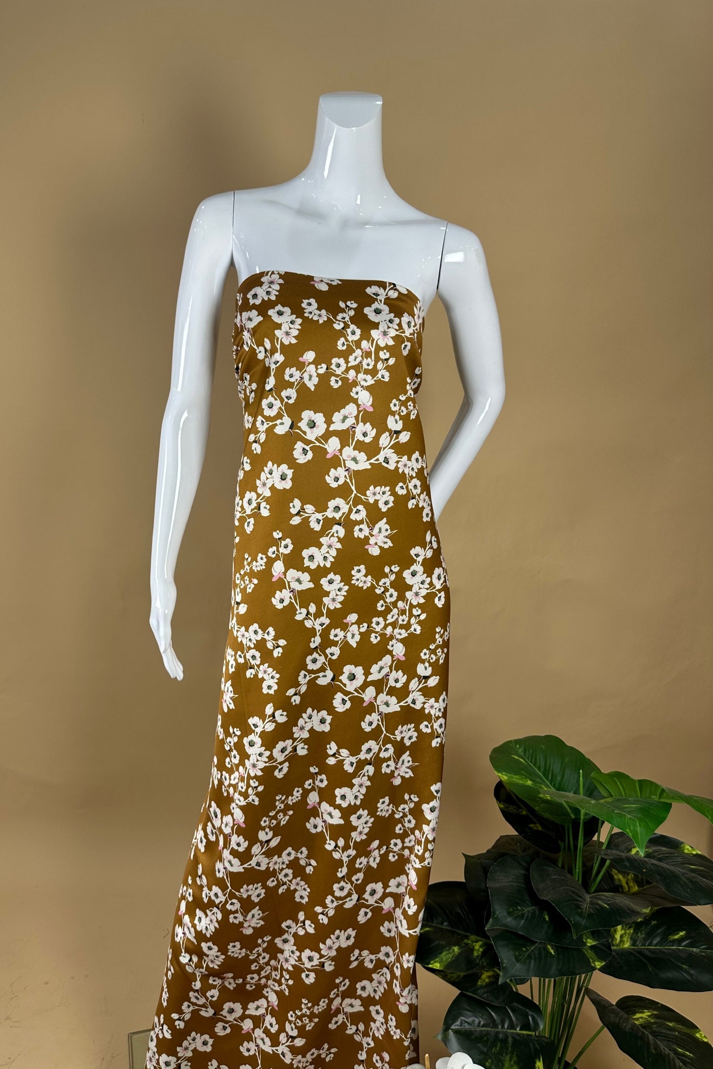 Olivia Italian Digital Satin 44"