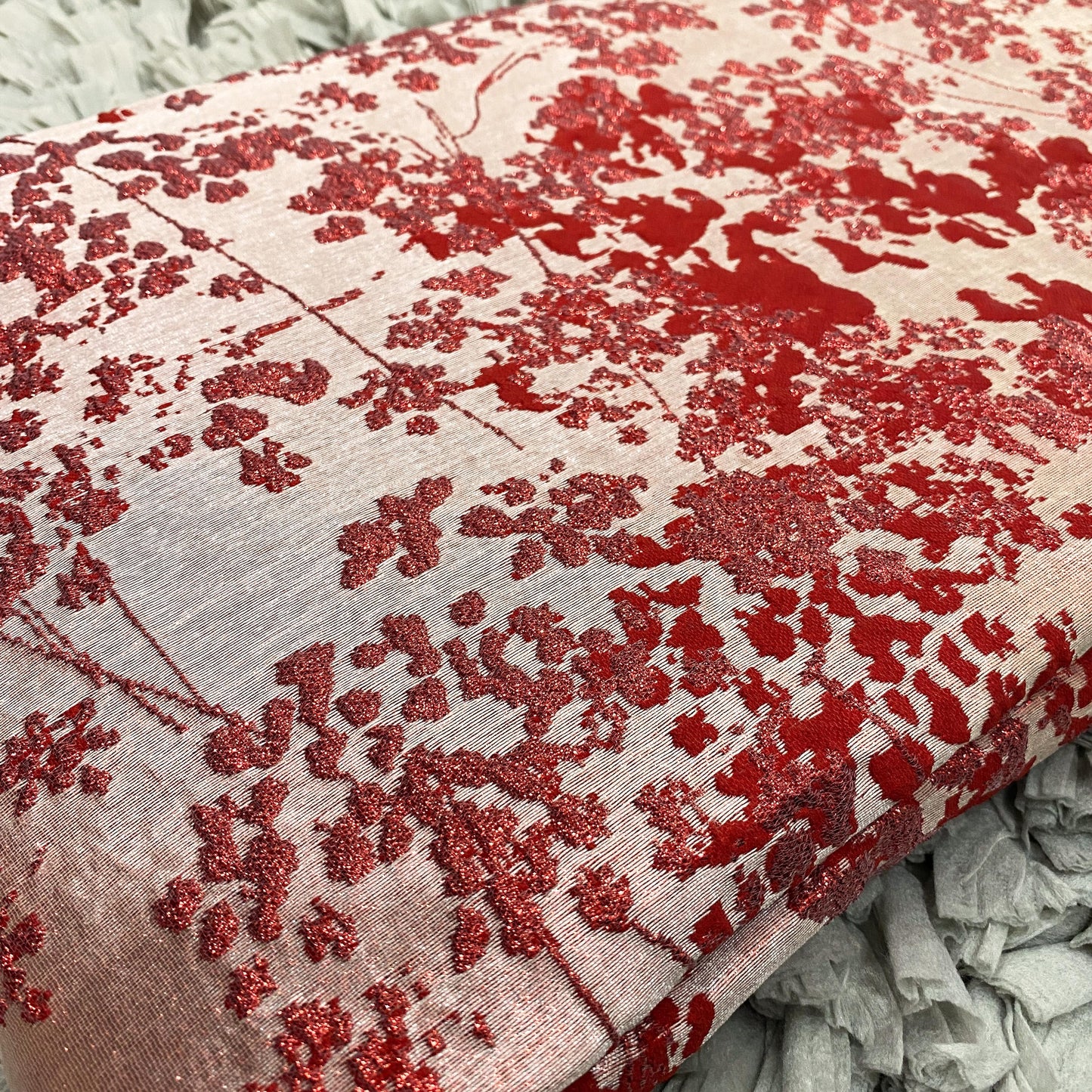 Abigail Floral Jacquard 58"