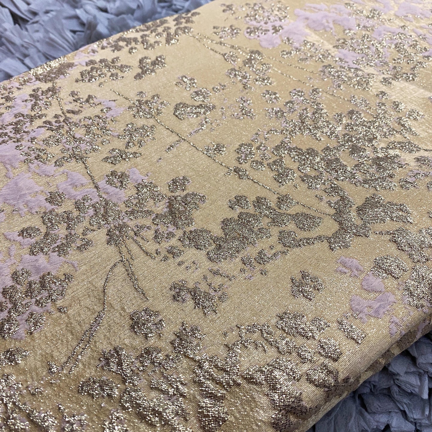 Abigail Floral Jacquard 58"