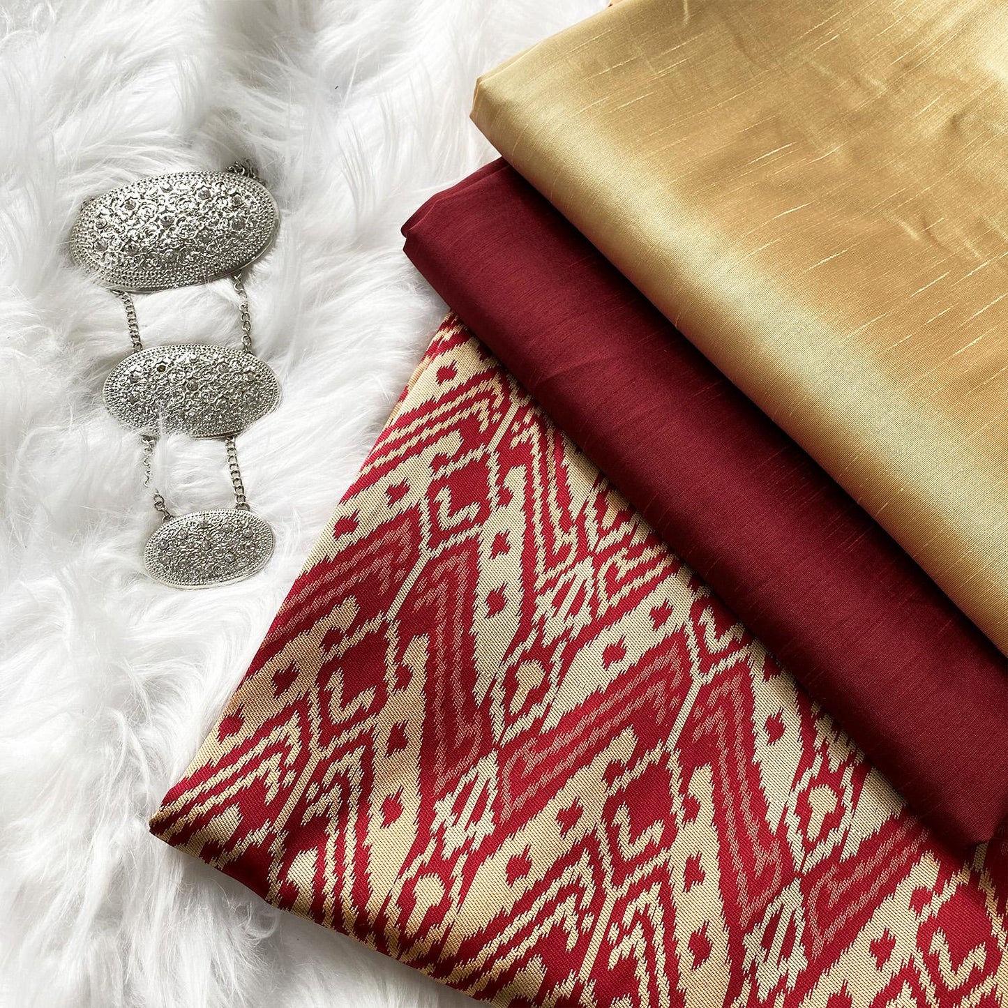 Plain Taffeta with Matching Ikkat Jacquard Combo Set