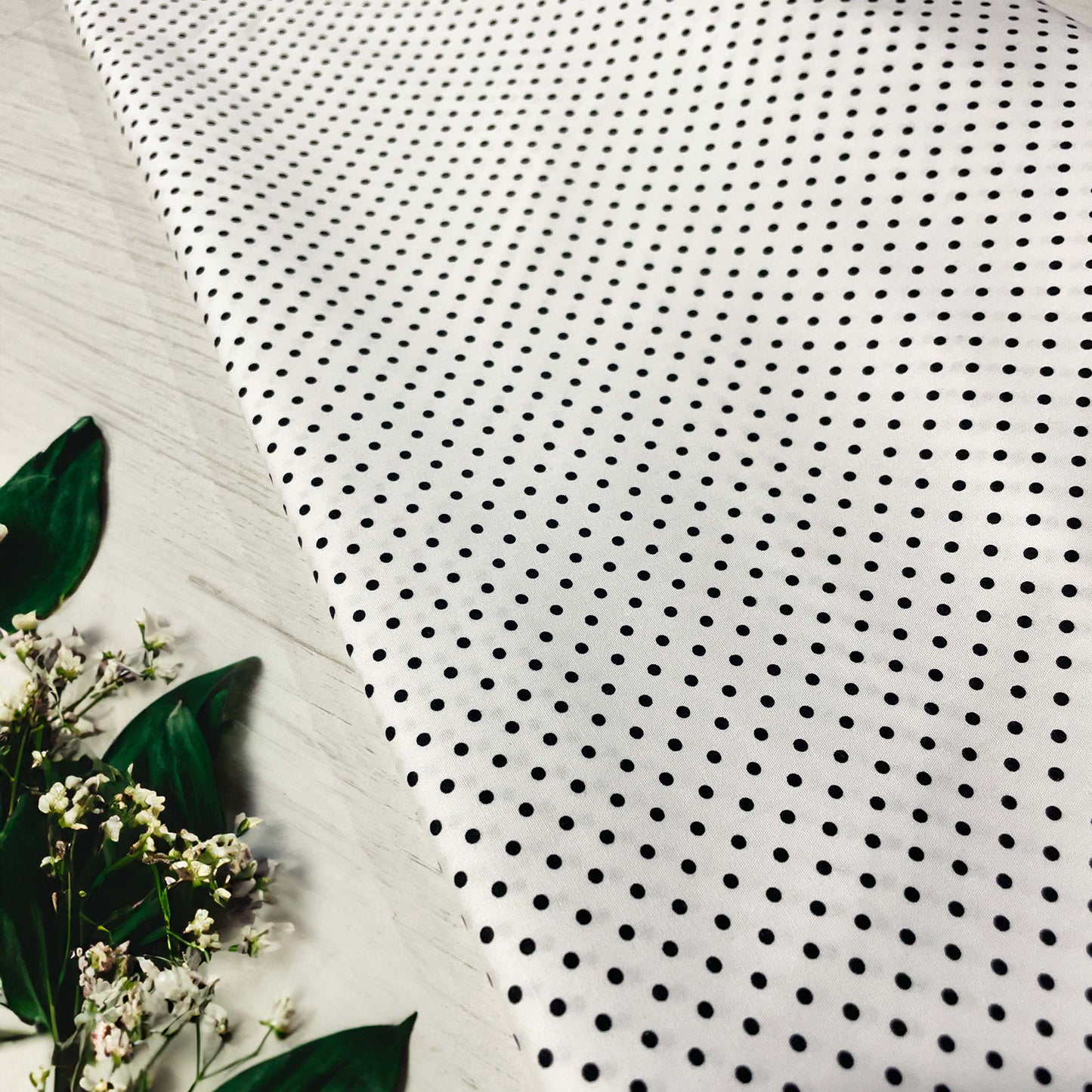 Poplin U Dots Cotton 44"