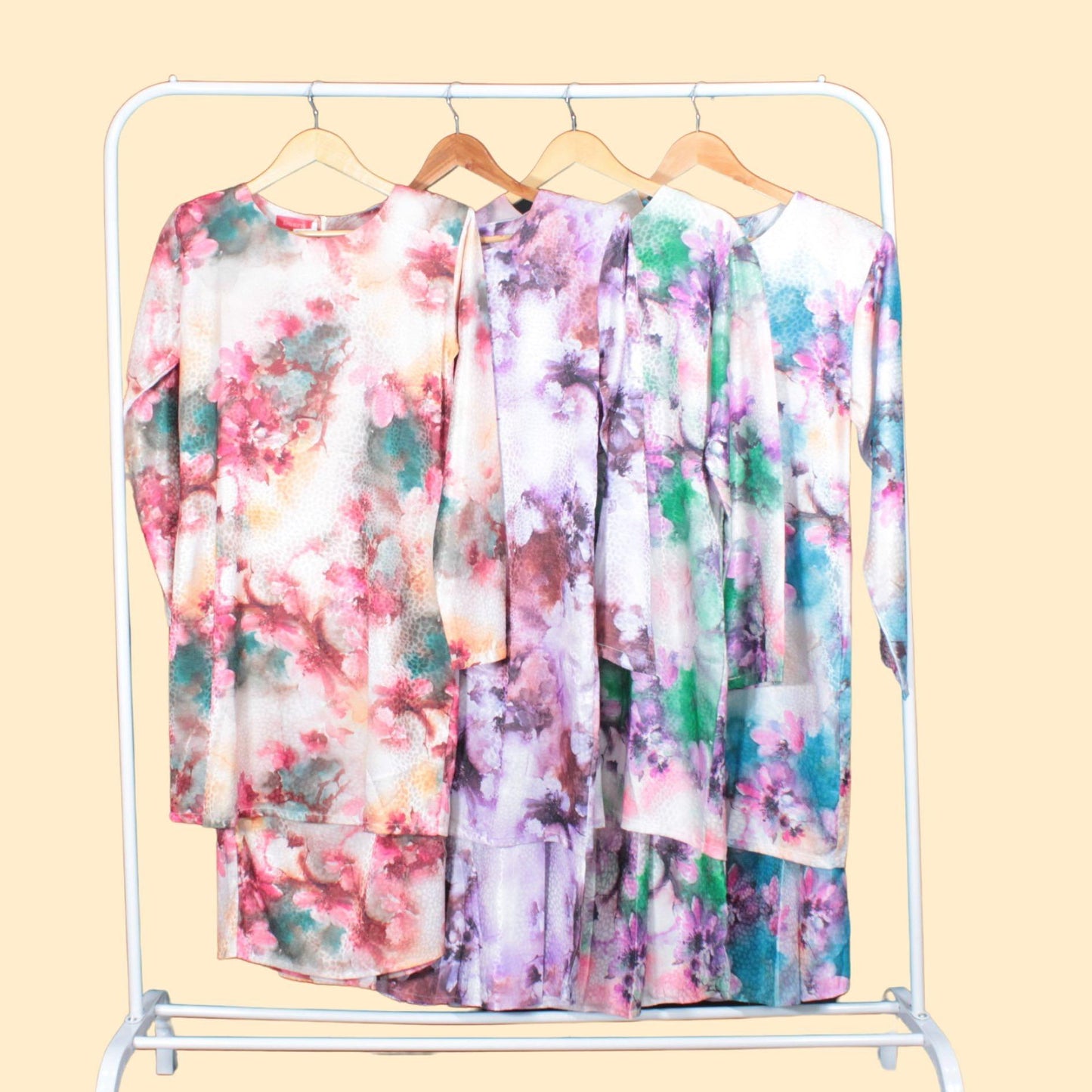 Emilia Kurung Riau Pahang