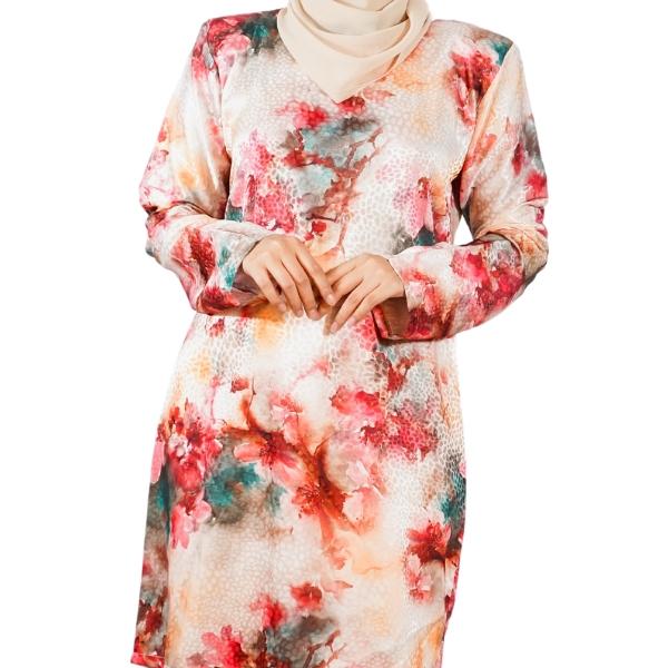 Emilia Kurung Riau Pahang