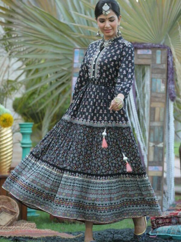 Cambric Floral Tiered Dress Kurti