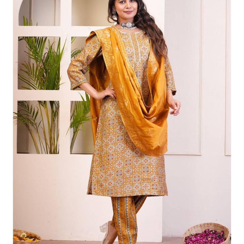 Aliya Cotton Kurti Set with Dupatta