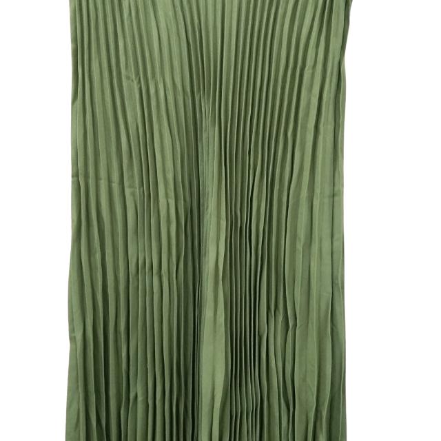 Pleated Long Skirt