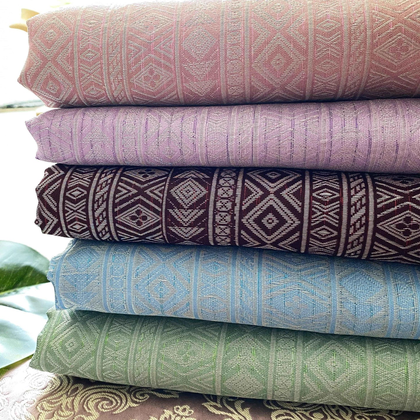 Kain Songket Metallic Geometric Bidang 44" Open Meter