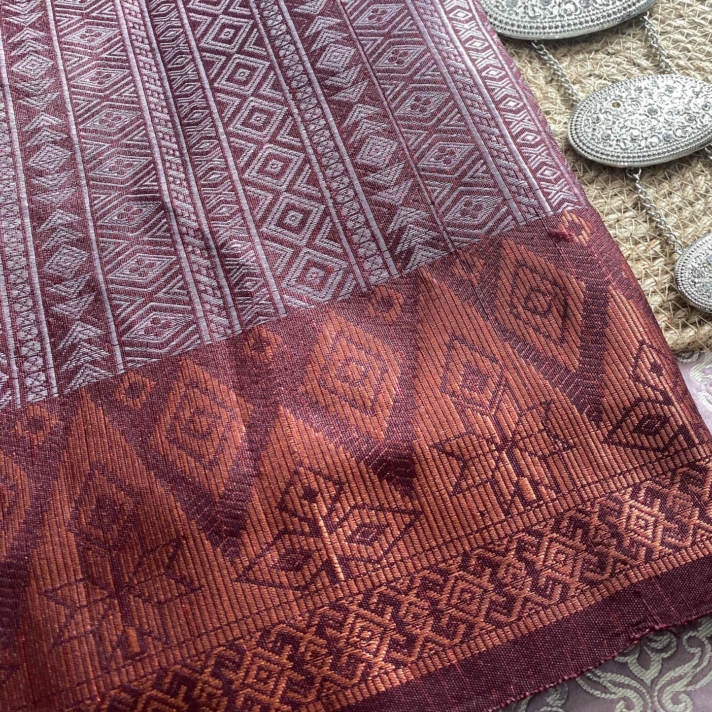 Kain Songket Metallic Geometric Bidang 44" Open Meter
