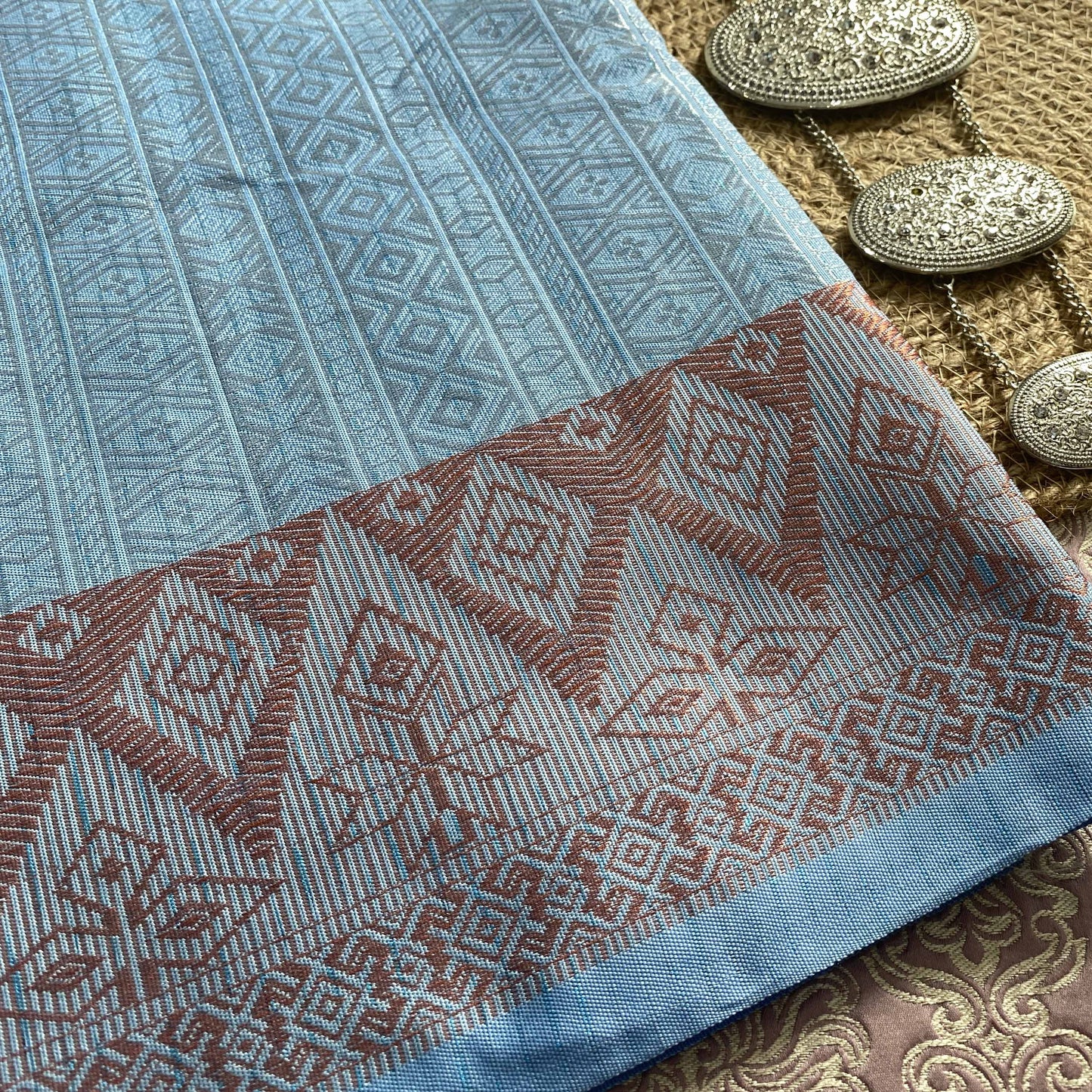 Kain Songket Metallic Geometric Bidang 44" Open Meter