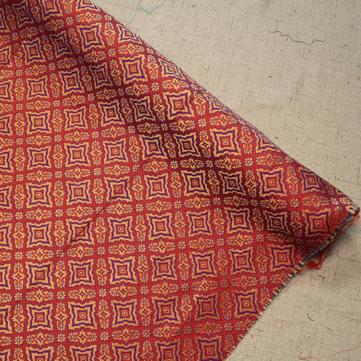 Bangalore Silk Jacquard 43"