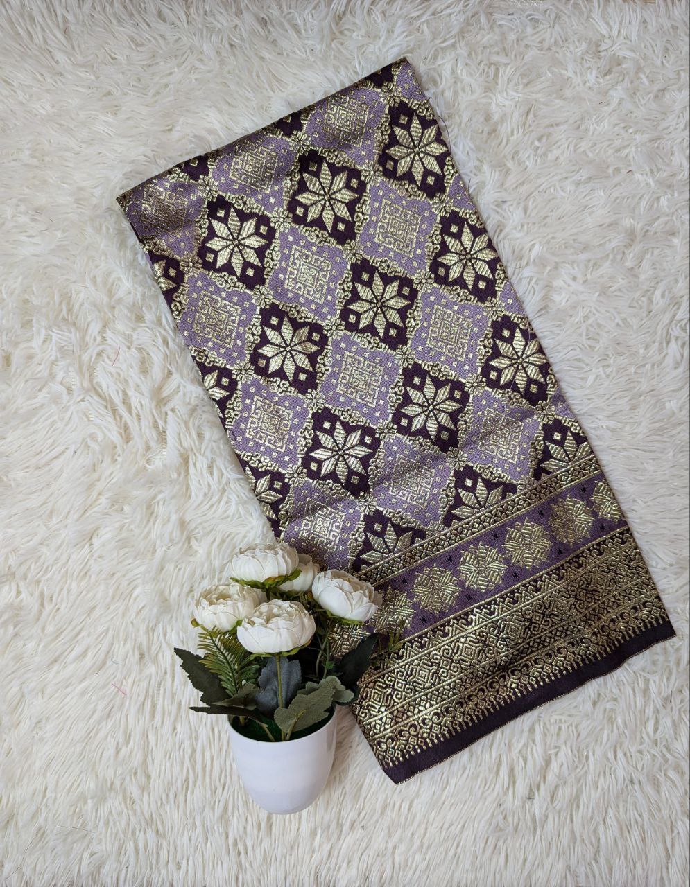 Cahaya Purnama Metallic Songket 44"