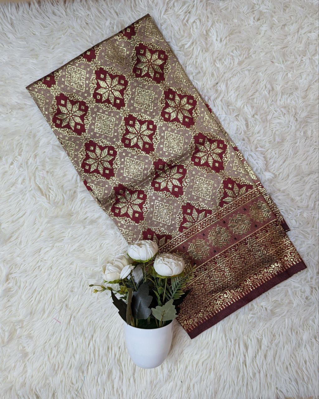 Cahaya Purnama Metallic Songket 44"