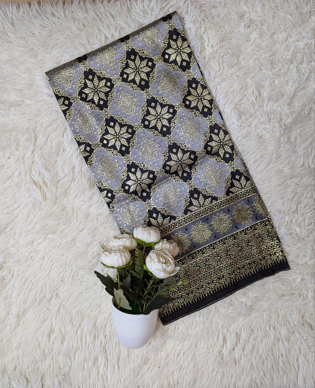 Cahaya Purnama Metallic Songket 44"