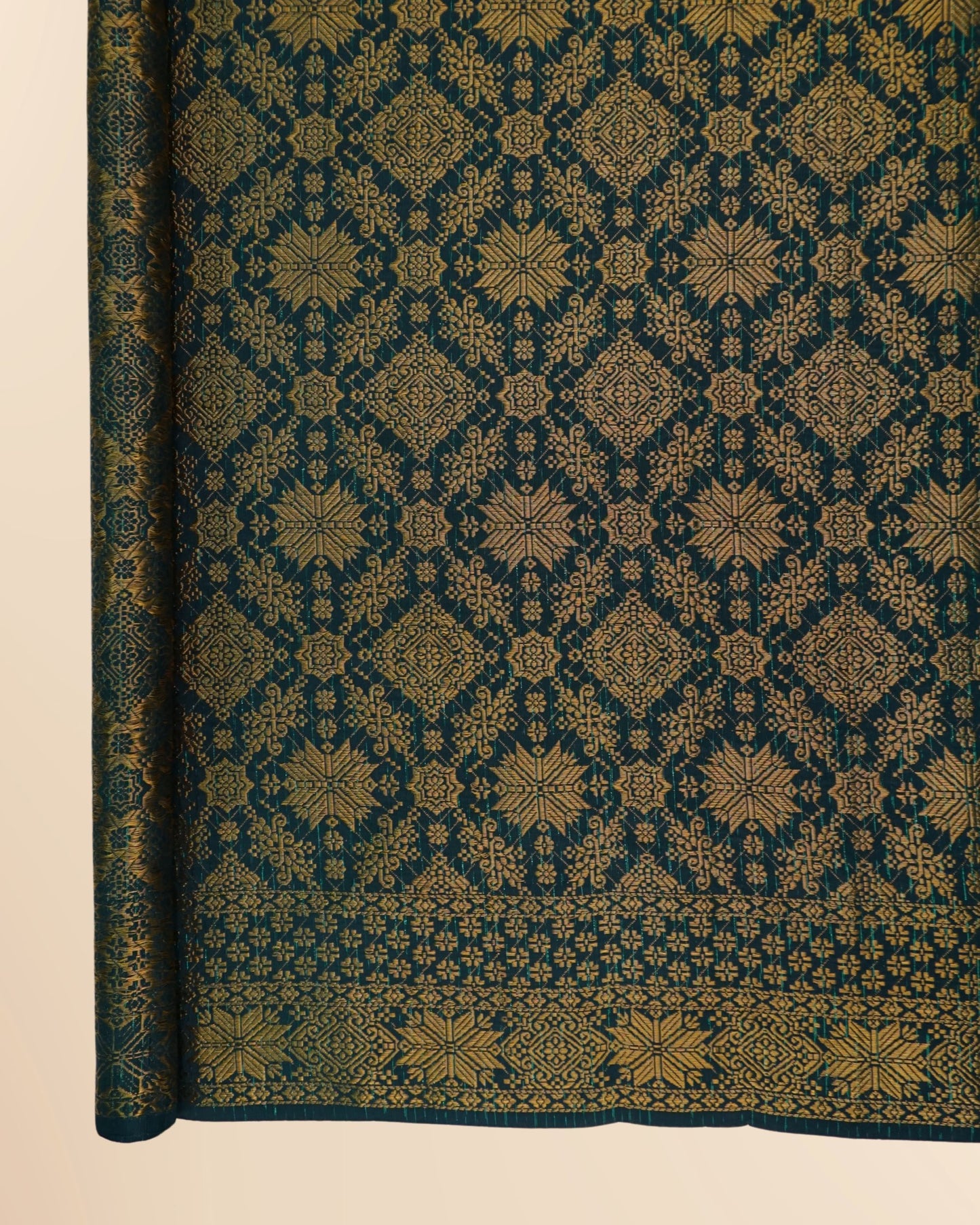 Kenanga Permai Metallic Songket 44"