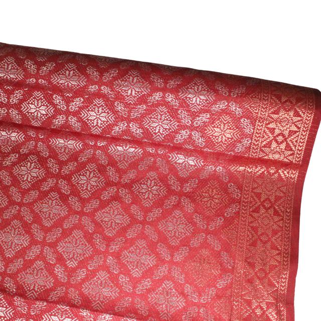 Peti Perak Metallic Songket 44"