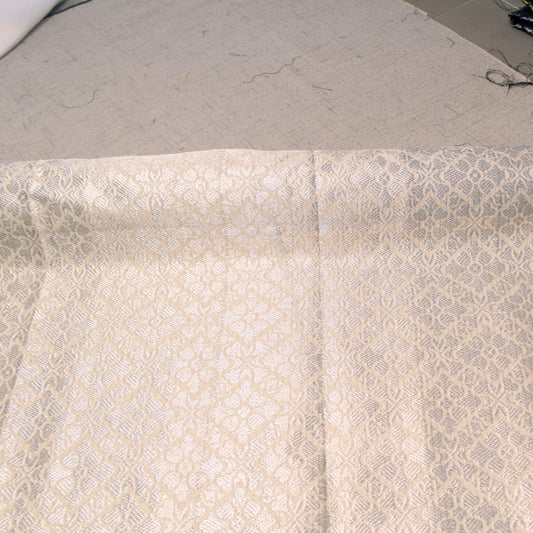 Pelita Kayangan Metallic Songket 44"