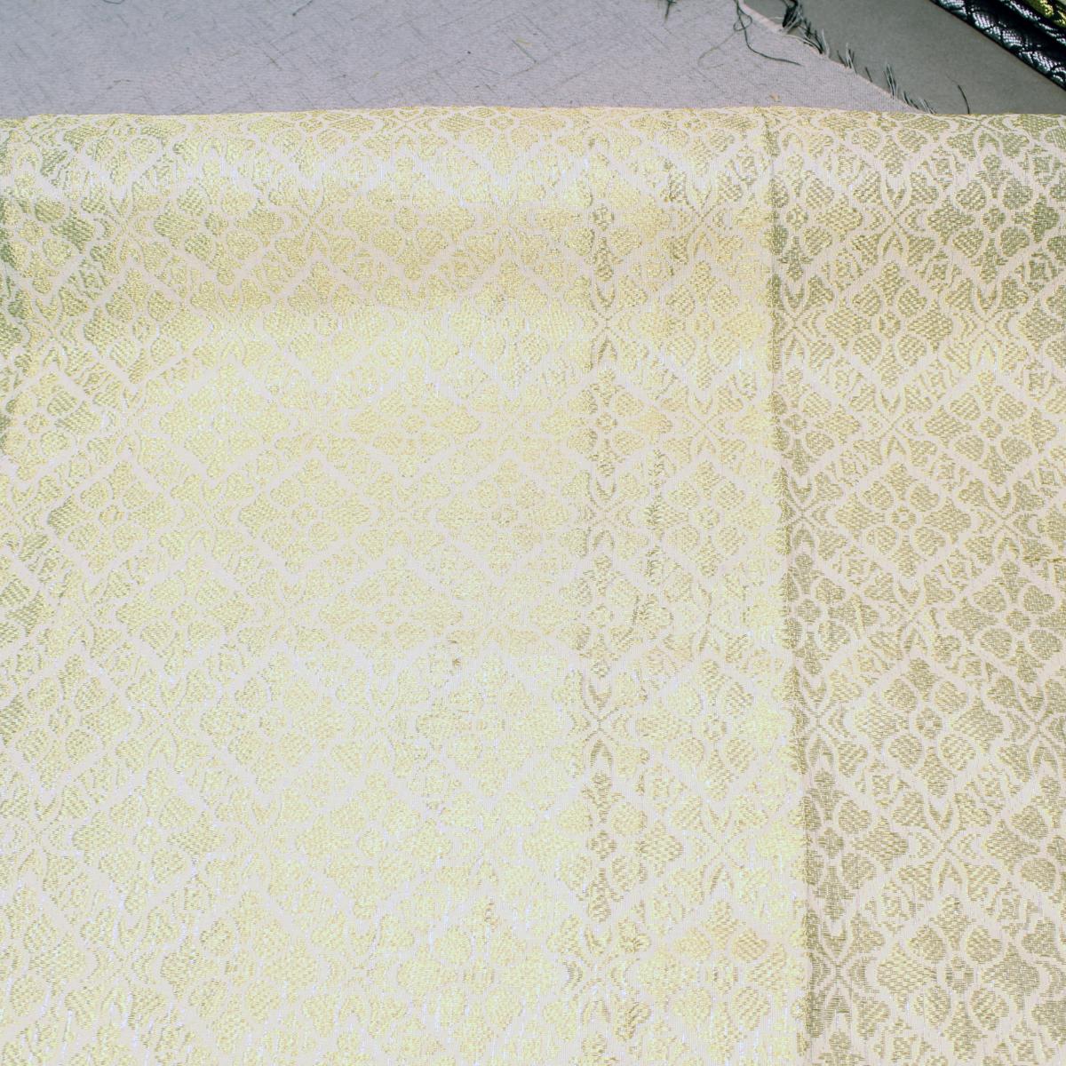 Pelita Kayangan Metallic Songket 44"