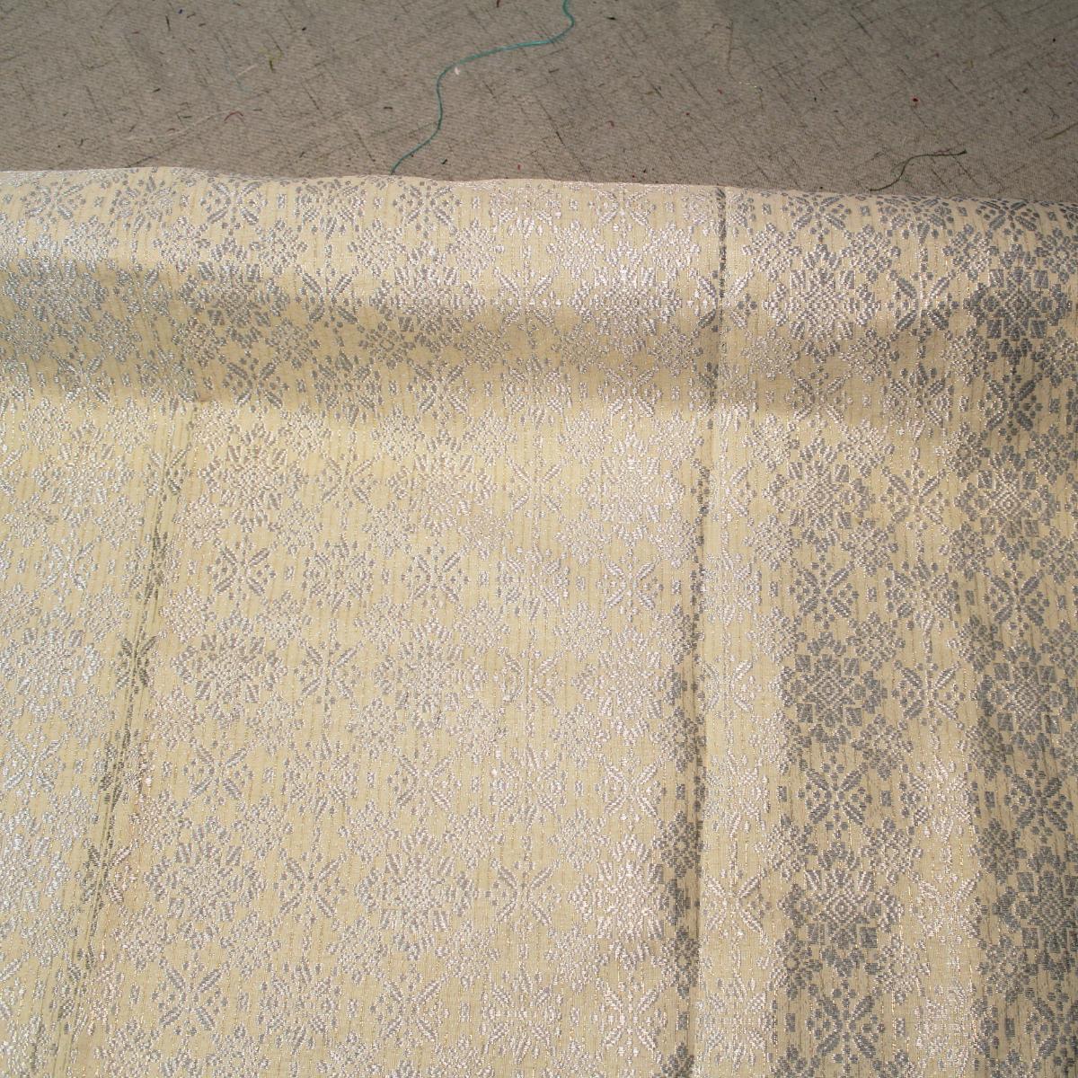 Bintang Nila Metallic Songket 44"