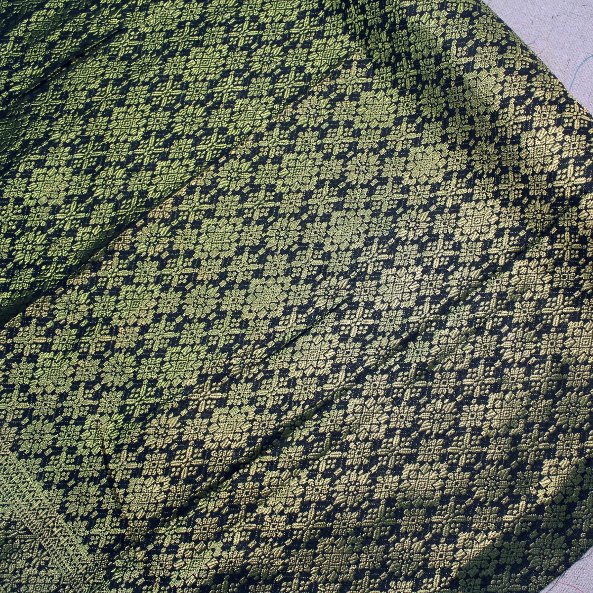 Bintang Nila Metallic Songket 44"