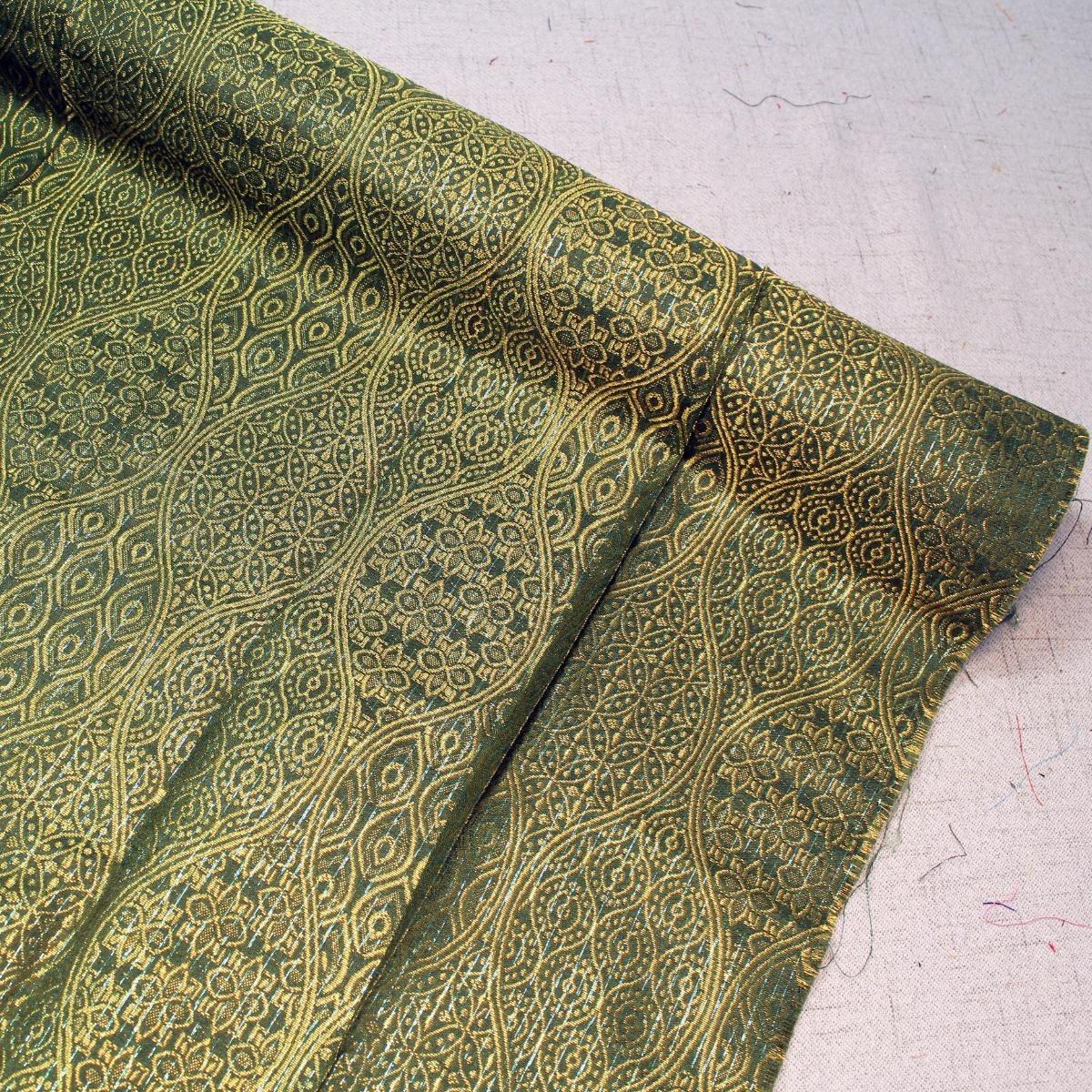 Pusar Emas Metallic Songket 44"