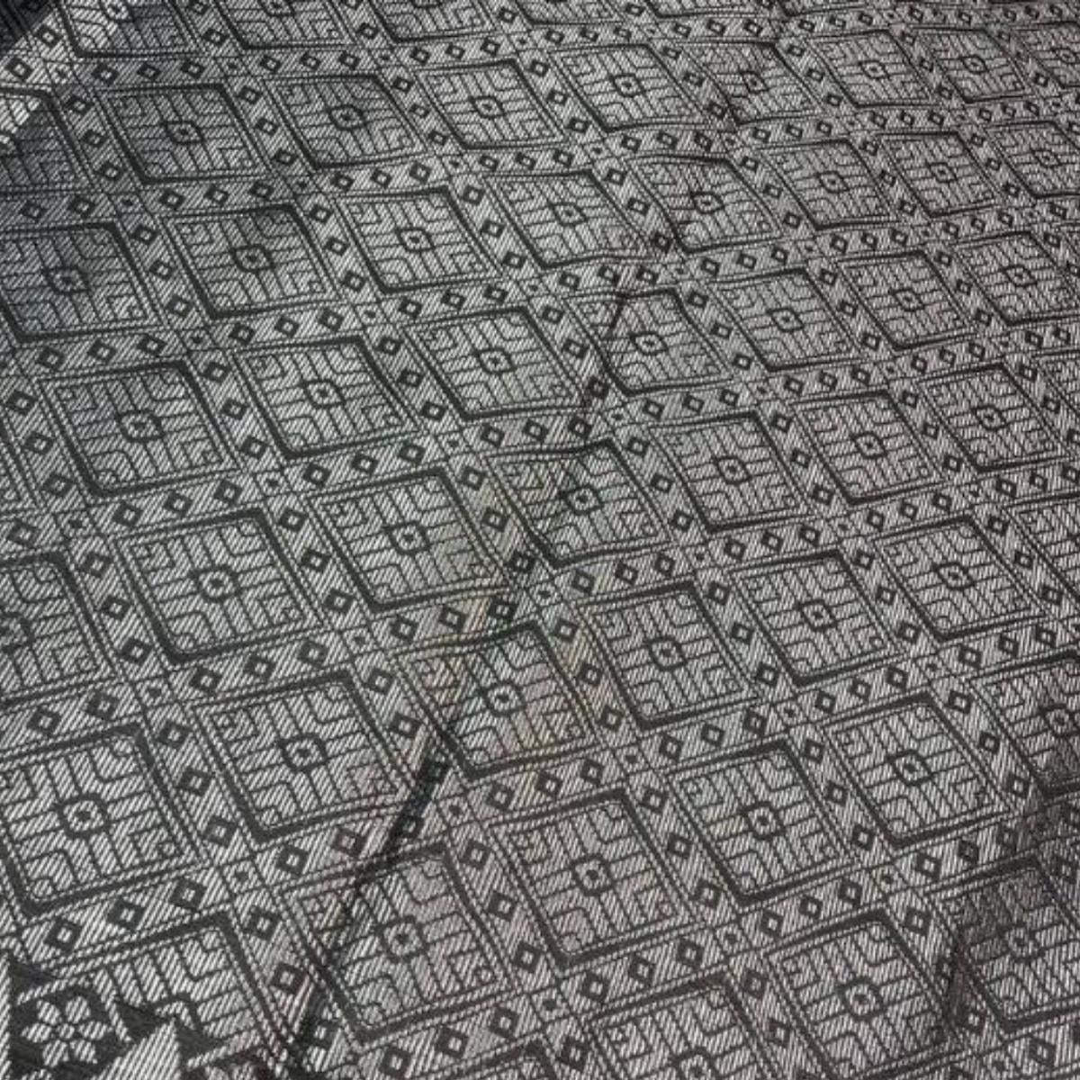 Pusaka Desa Metallic Songket 44"