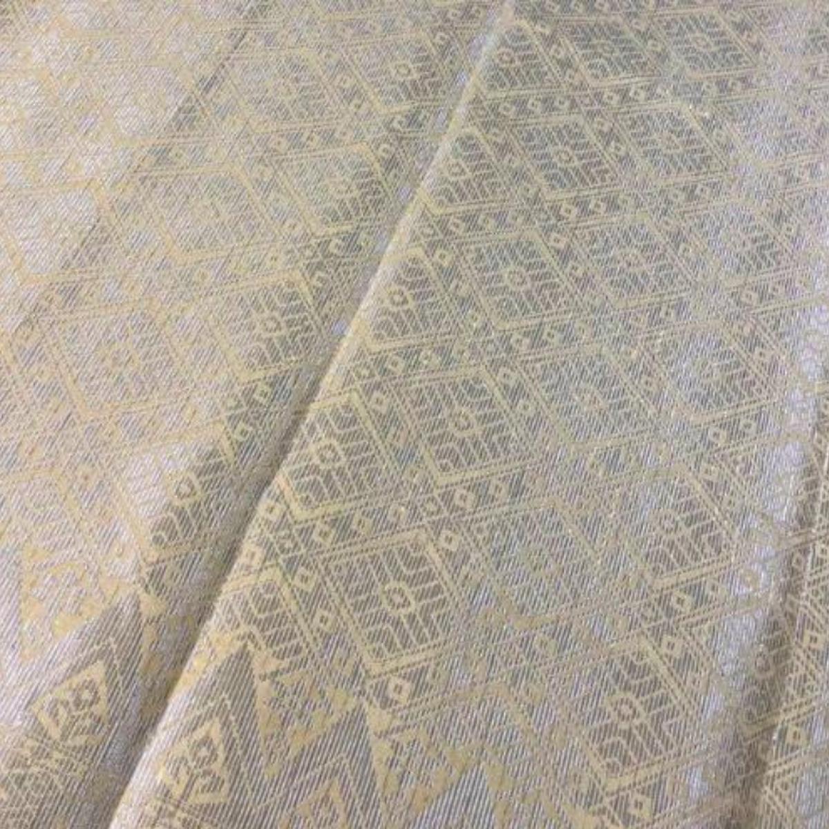 Pusaka Desa Metallic Songket 44"