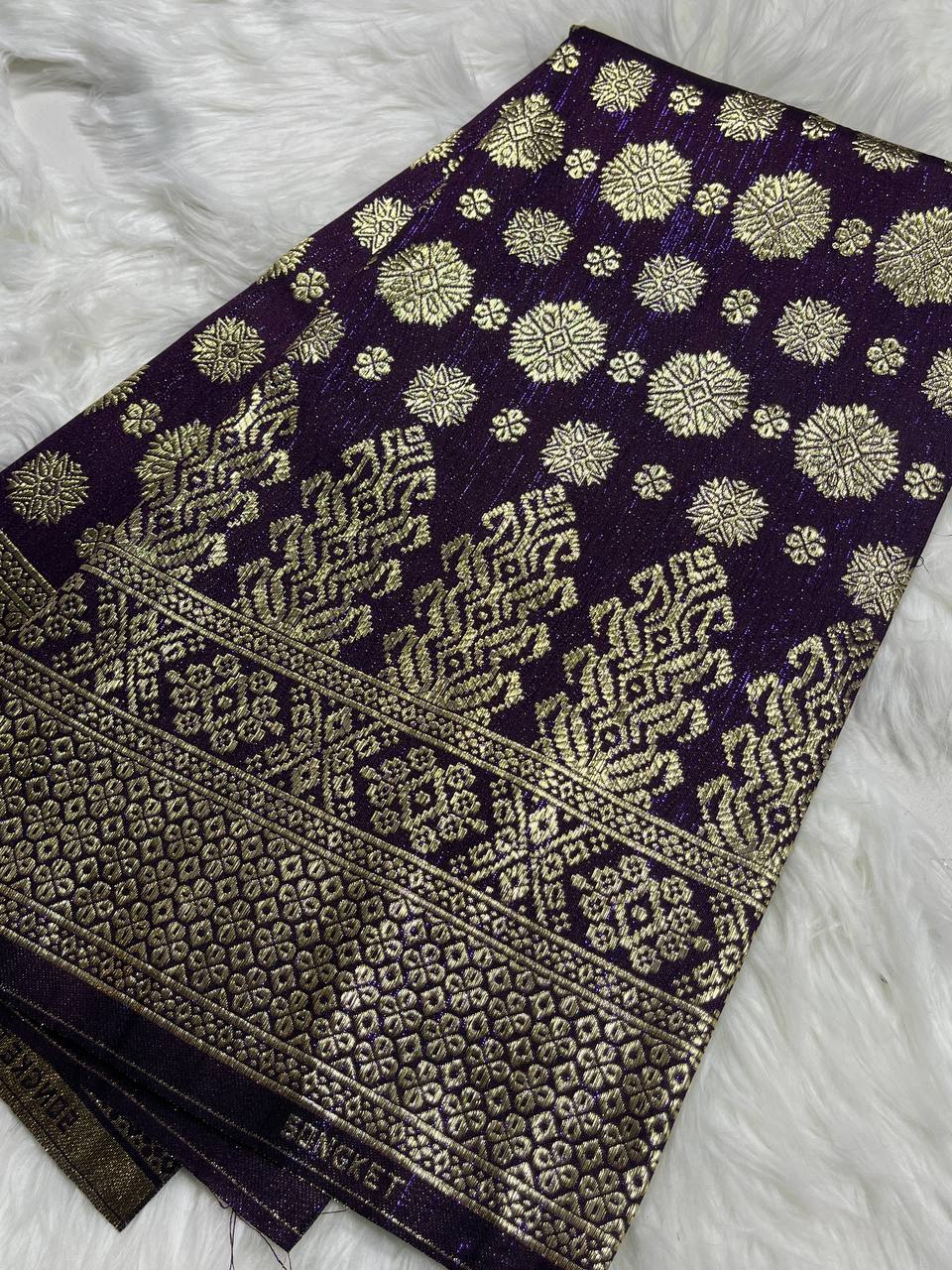 Cyberpunk Gold Metallic Songket 44"