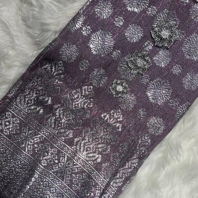 Cyberpunk Silver Metallic Songket 44"