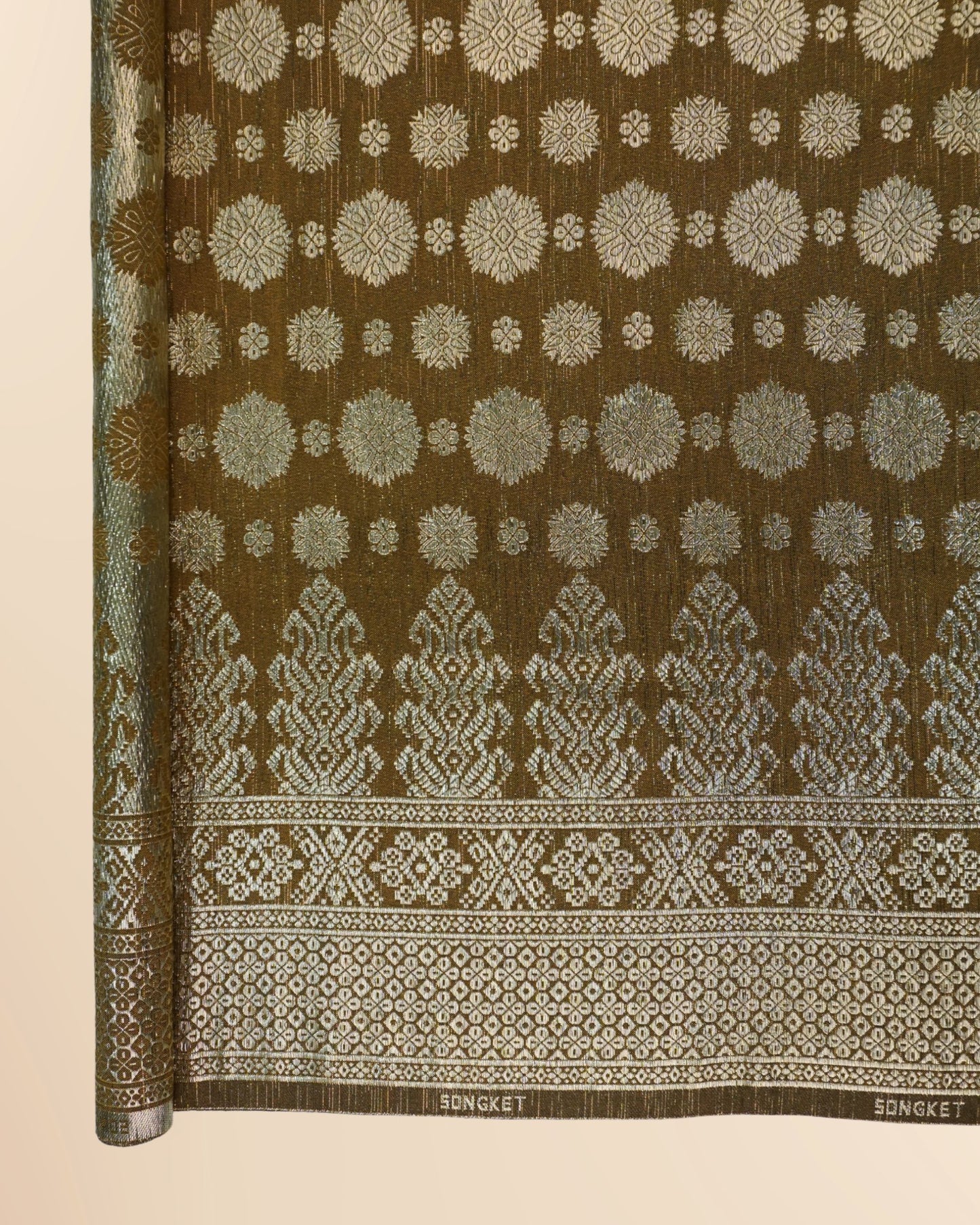Cyberpunk Gold Metallic Songket 44"