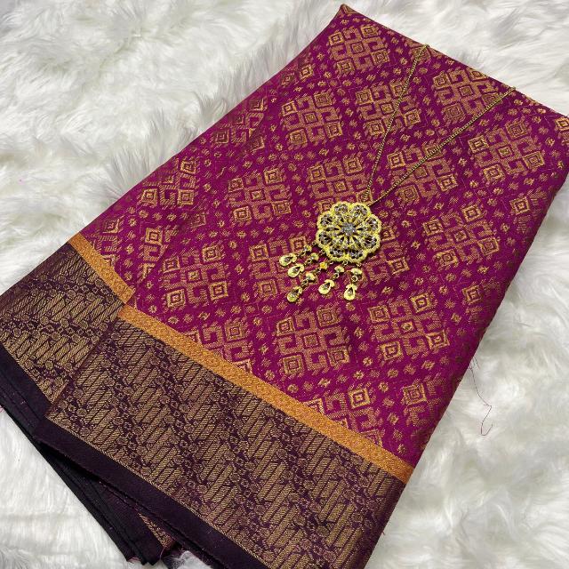Berlian Emas Metallic Songket 44"