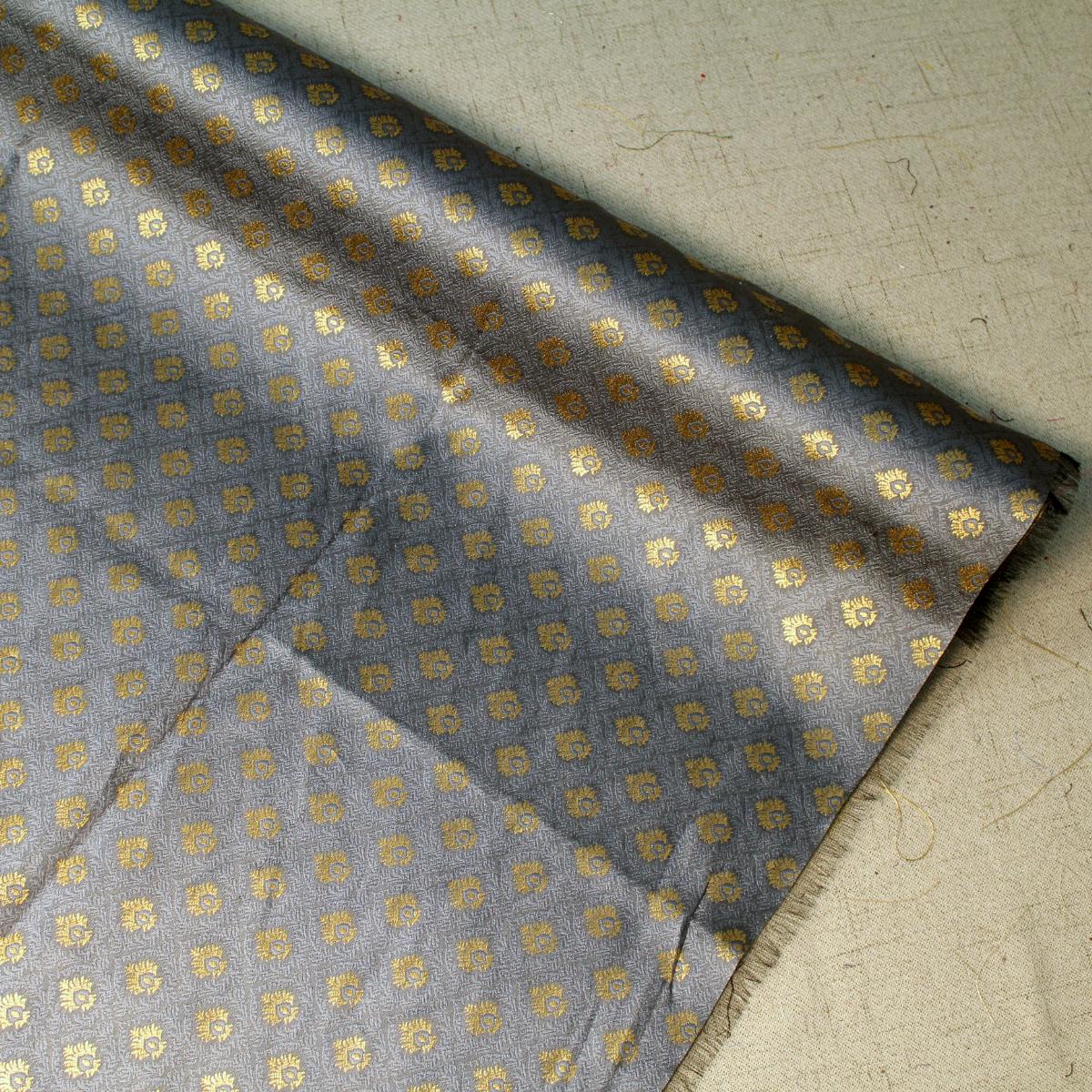 Shay Damask Jacquard 44''