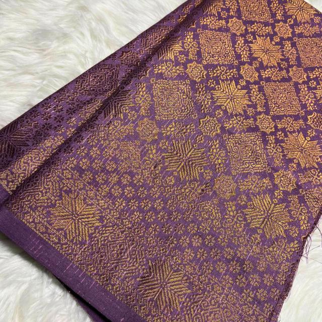 Bintang Berlian Metallic Songket 44"