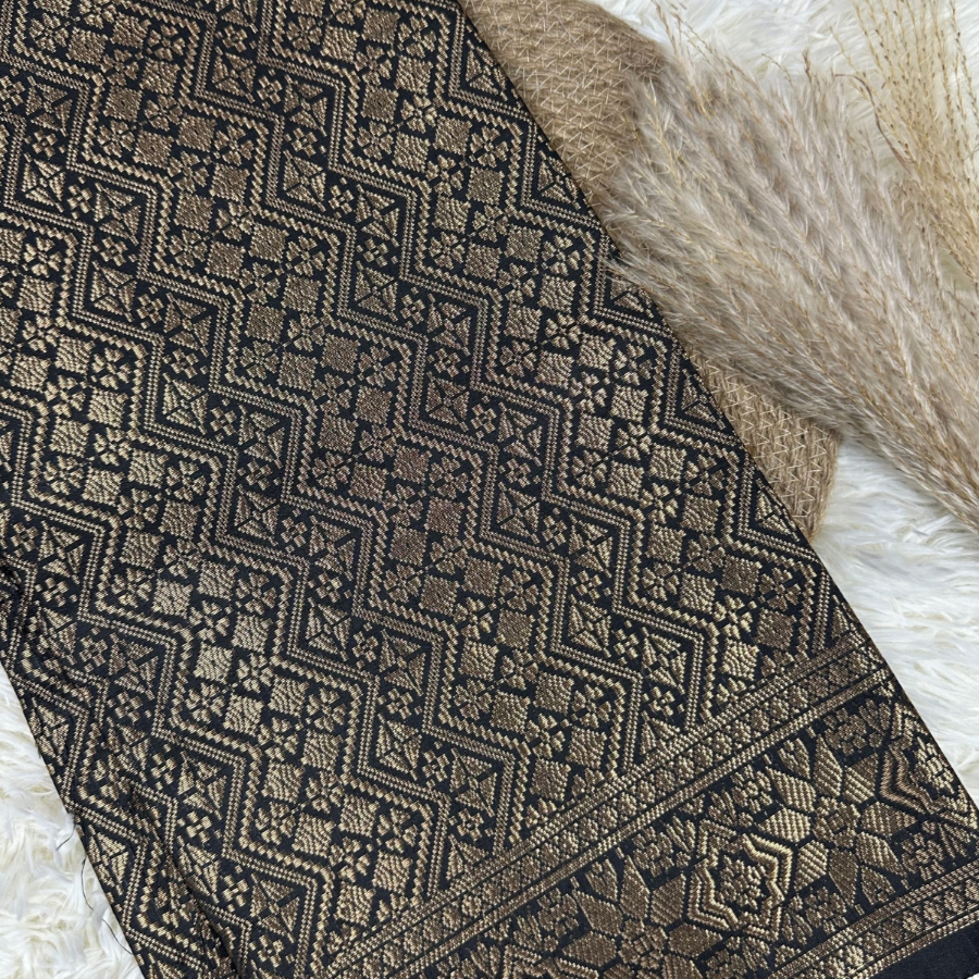 Wangsa Damai Metallic Songket 44"