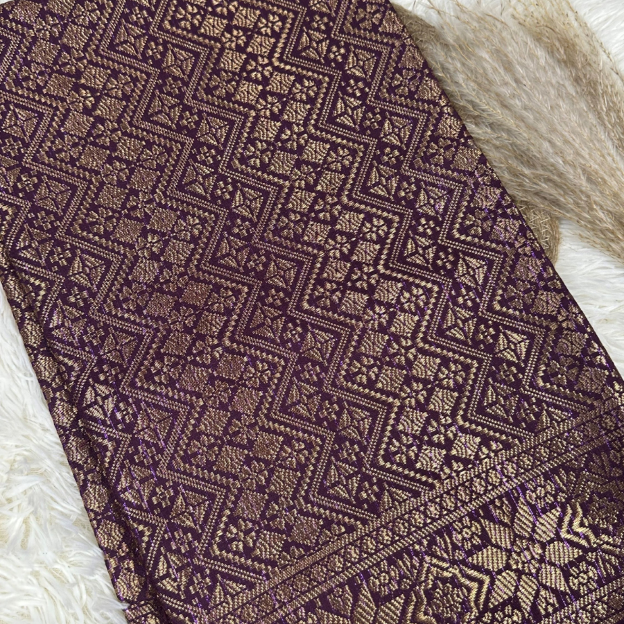 Wangsa Damai Metallic Songket 44"
