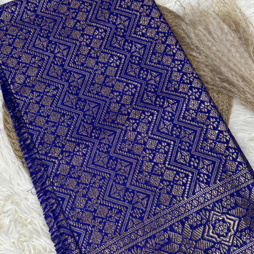 Wangsa Damai Metallic Songket 44"