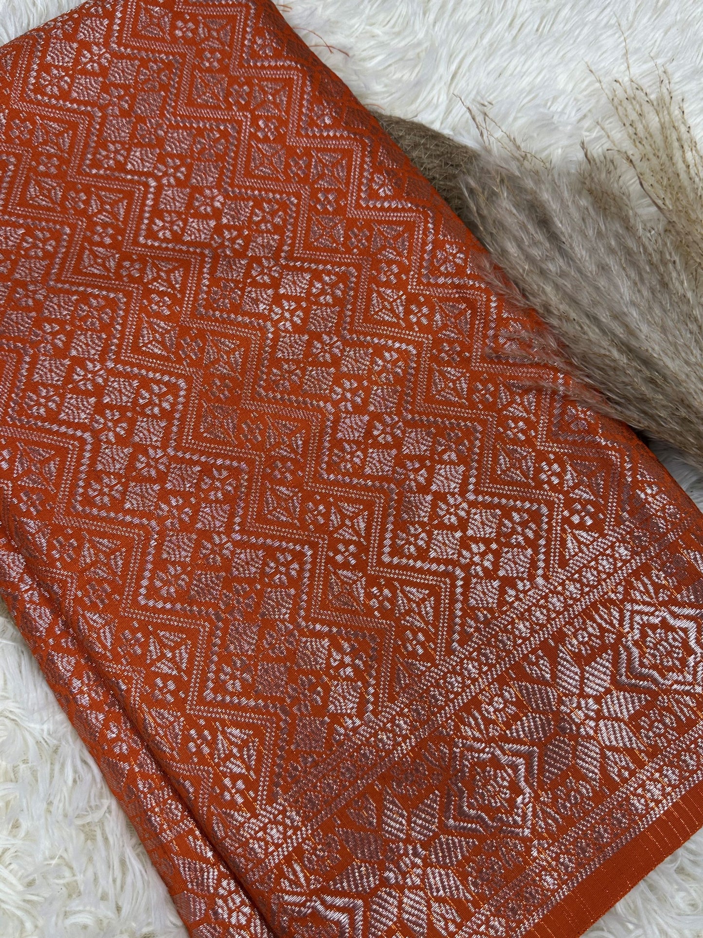 Wangsa Damai Metallic Songket 44"
