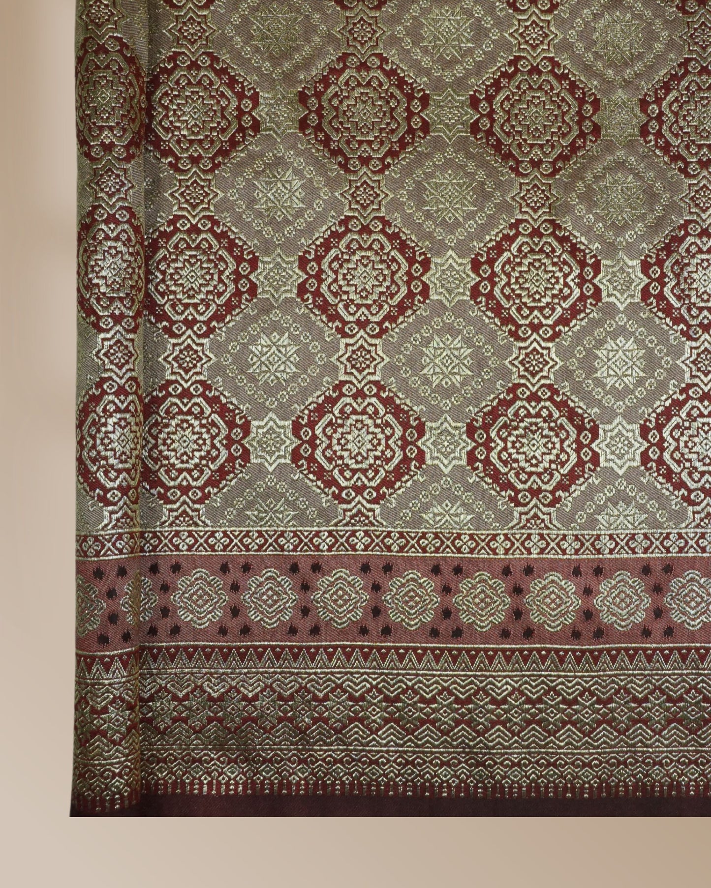 Bayu Kayangan 2 Tone Metallic Songket 44"