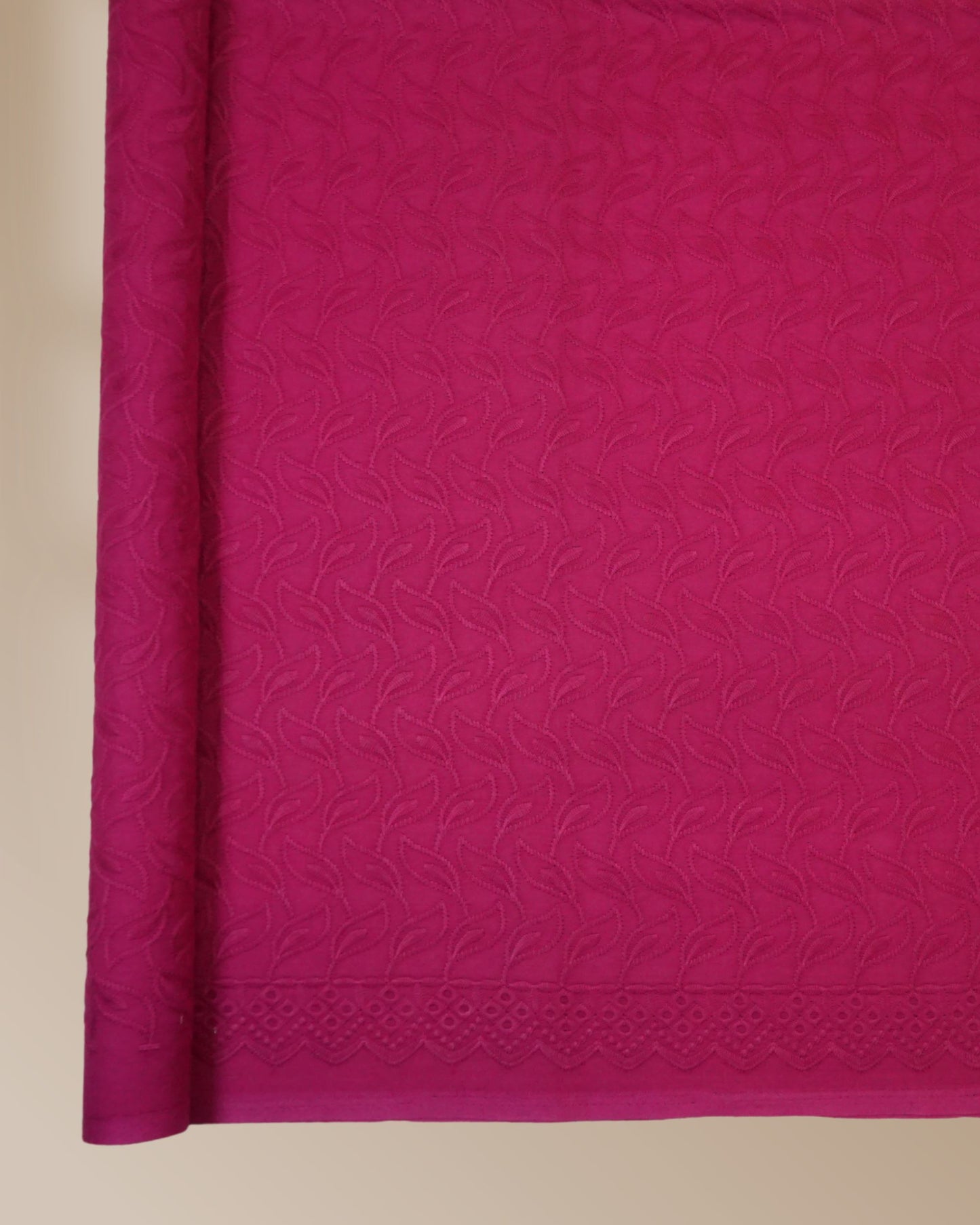 Dedaun Cotton Embroidery 80S 44"