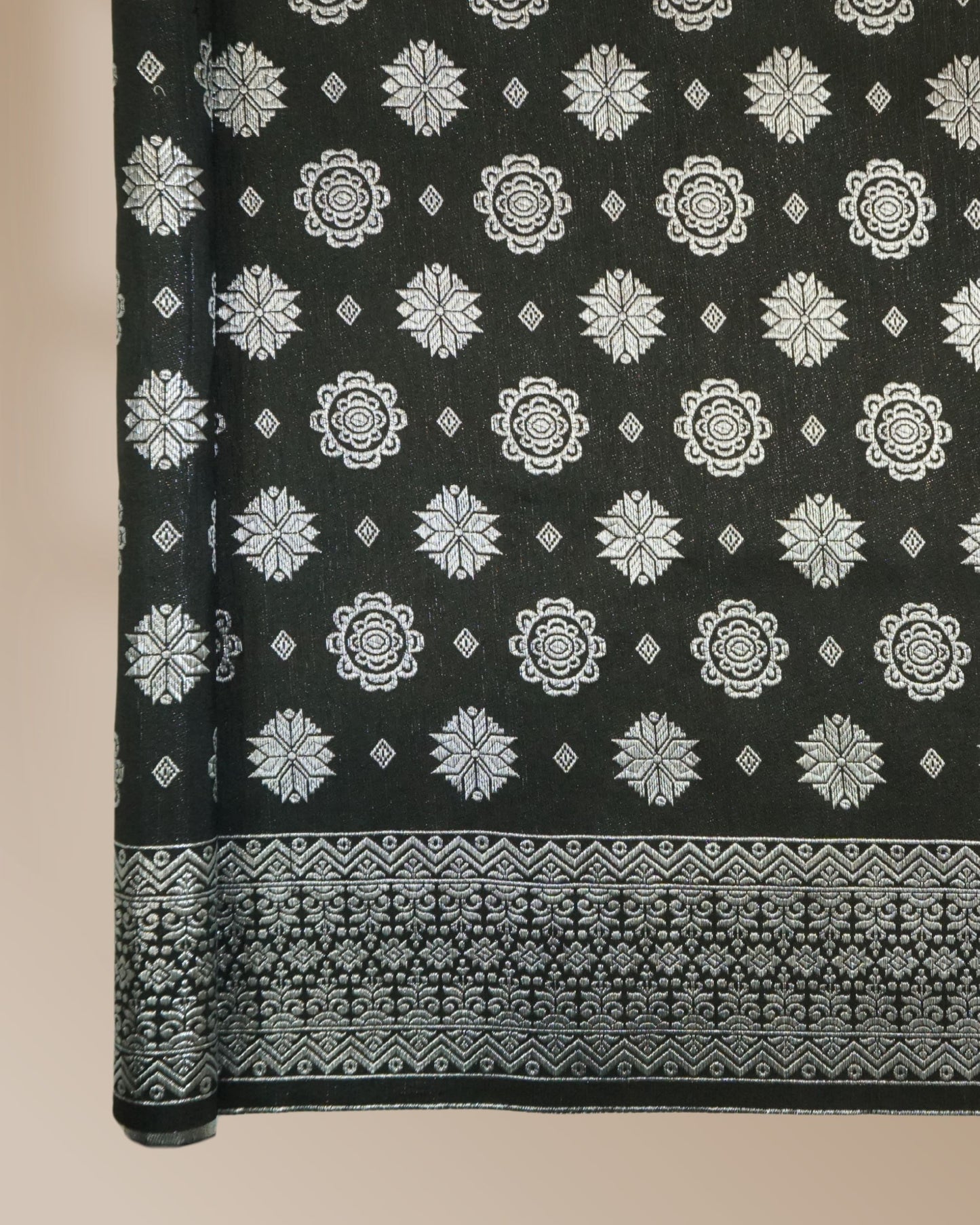 Temasik Merona One Tone Metallic Songket 44"