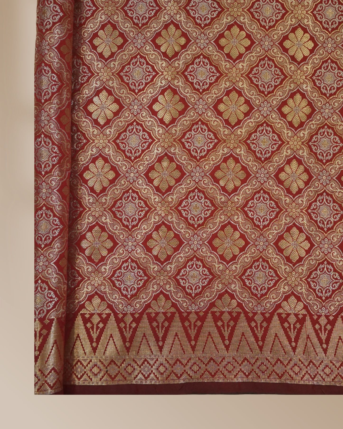 Cahaya Angsana Jacquard Exclusive Songket 44"