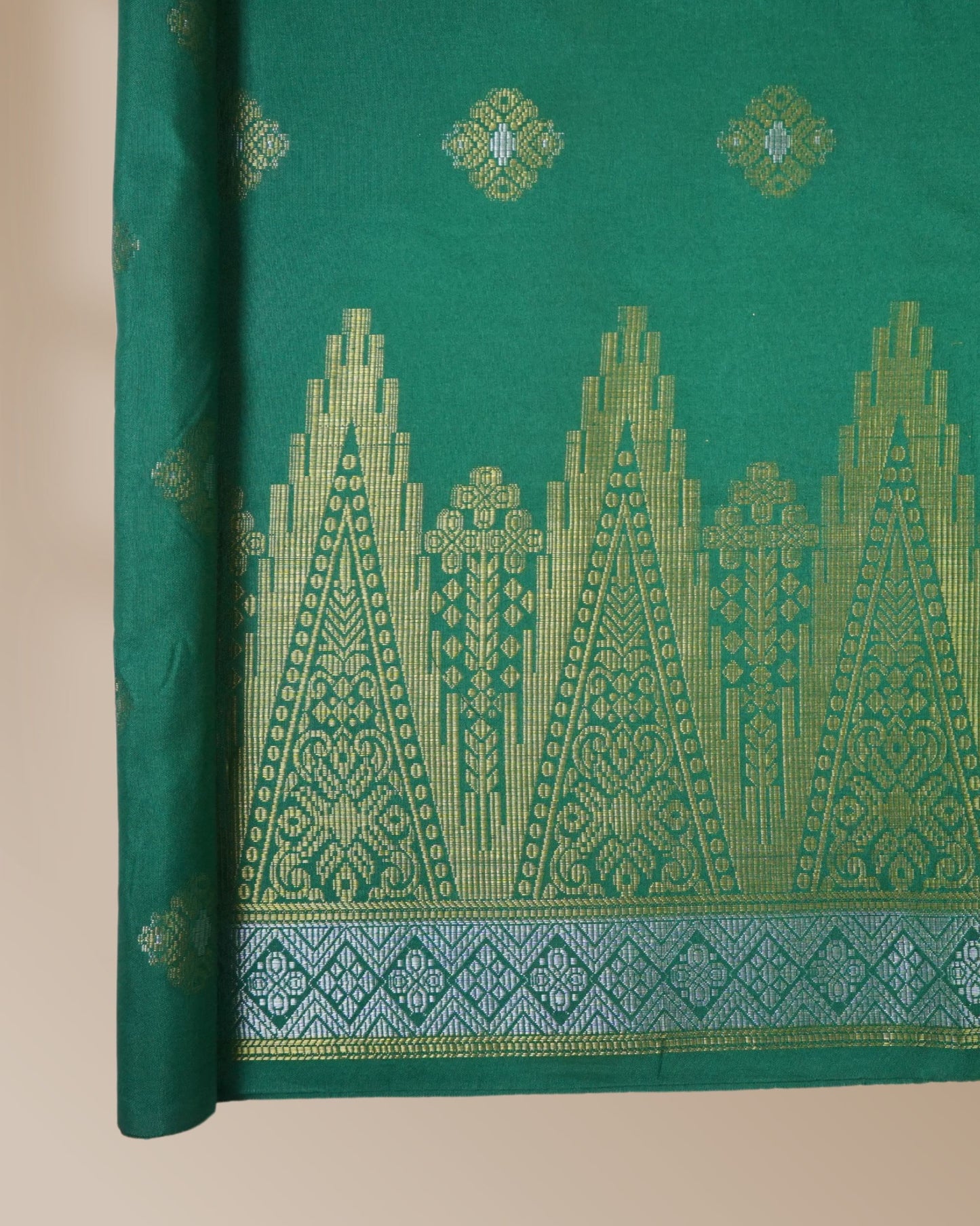 Ratna Sari Songket Bunga Tabur 44"