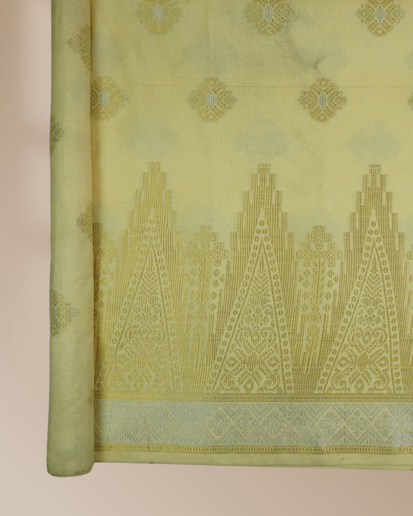 Ratna Sari Songket Bunga Tabur 44"