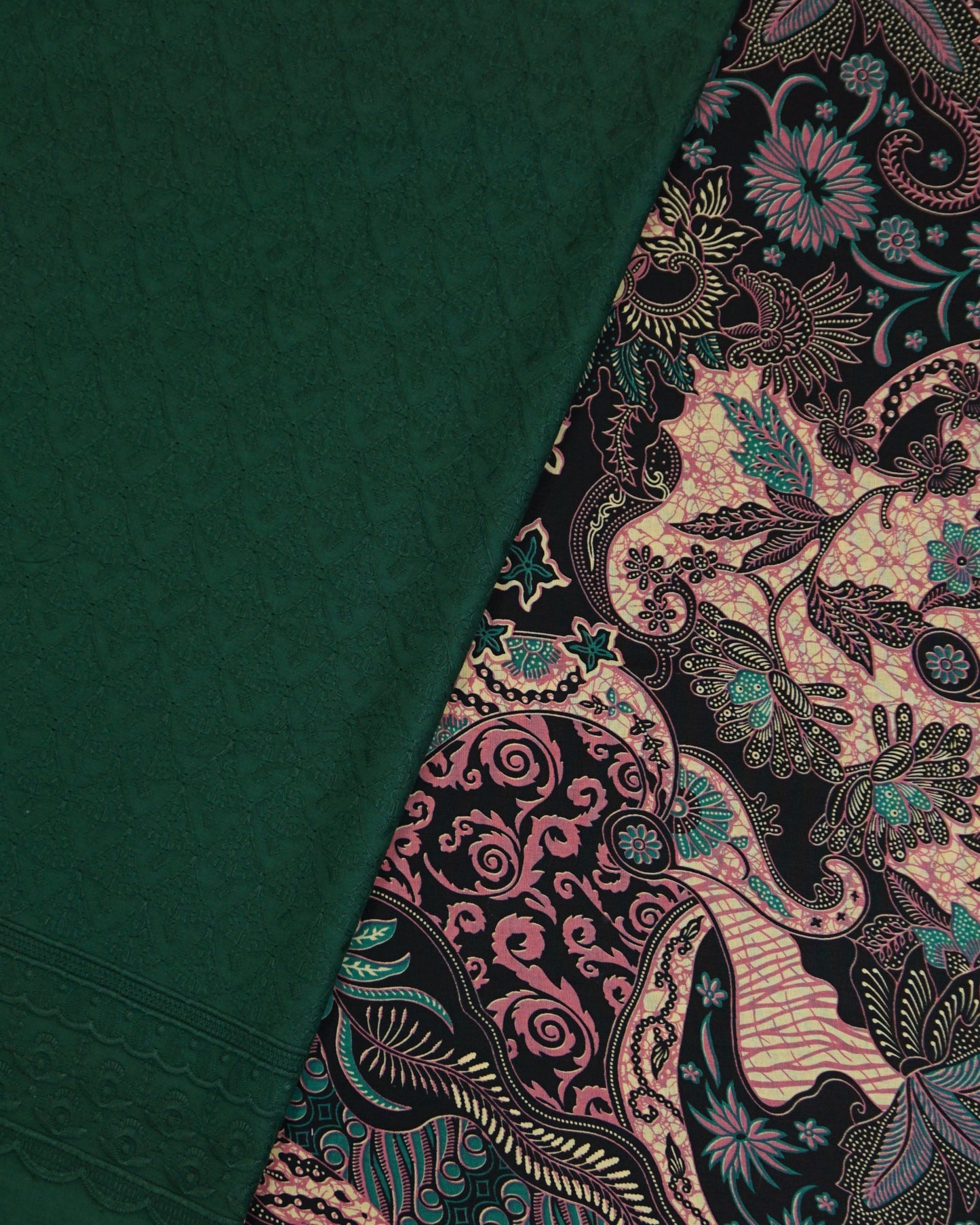 Embun Dewi Nusantara Batik With Cotton Satin Embroidery 44"