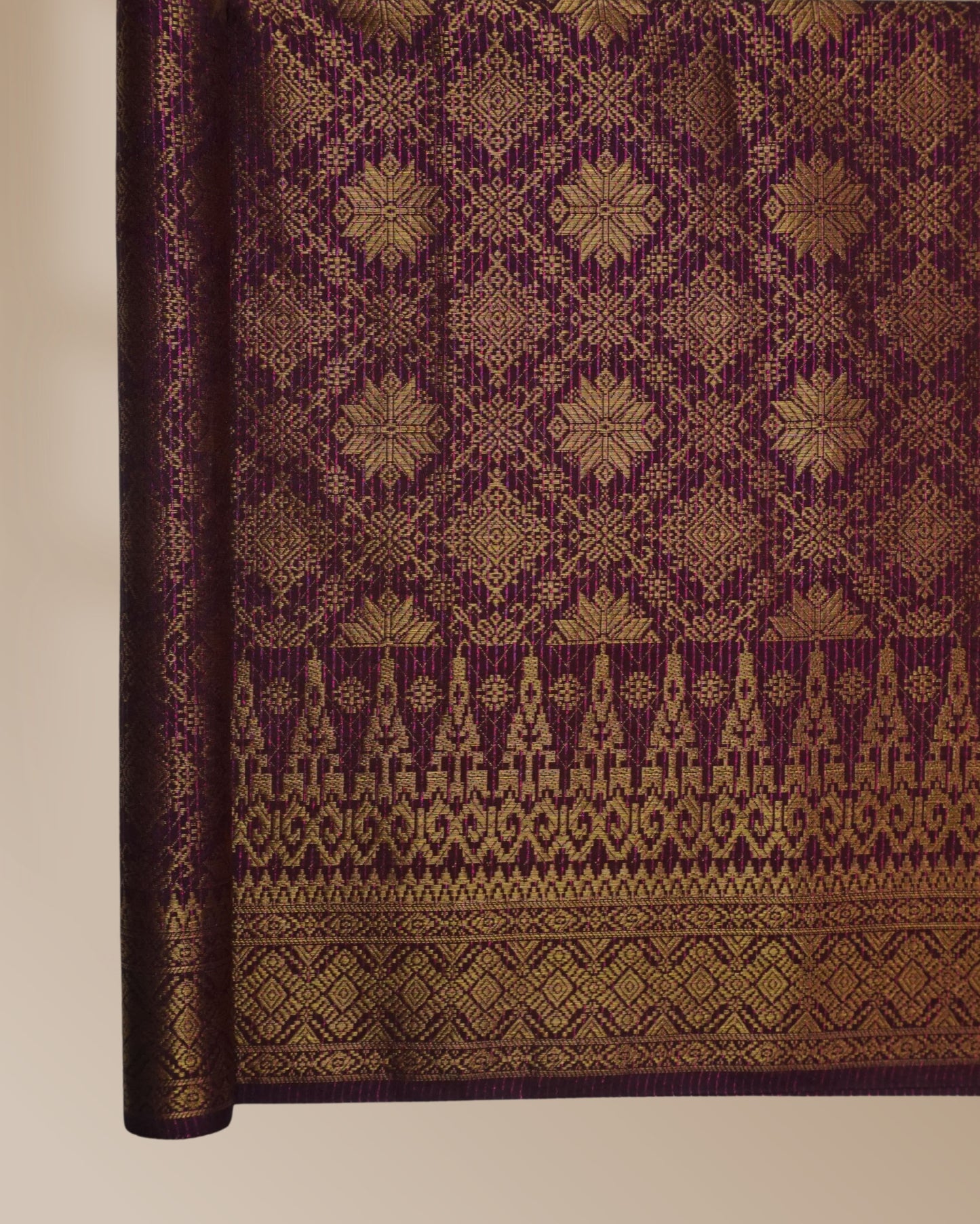 Lestari Metallic Songket 44"