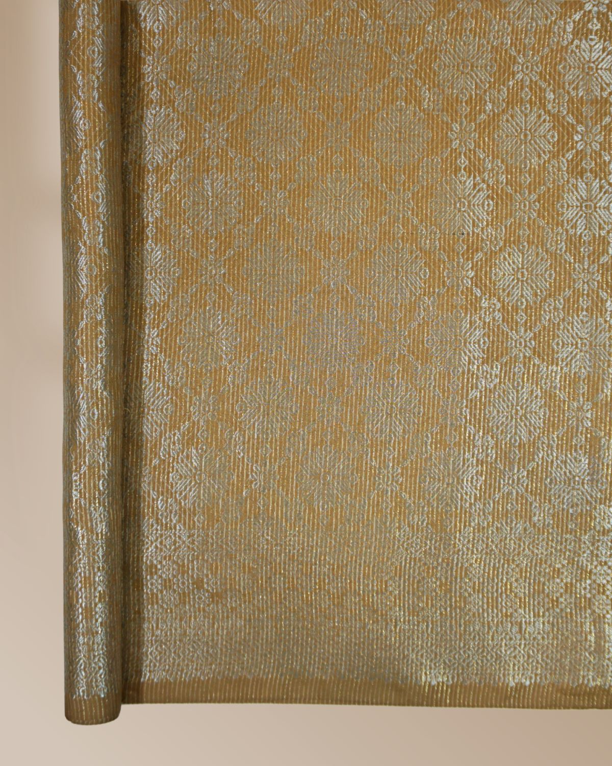 Songket Metallic Megah Seri