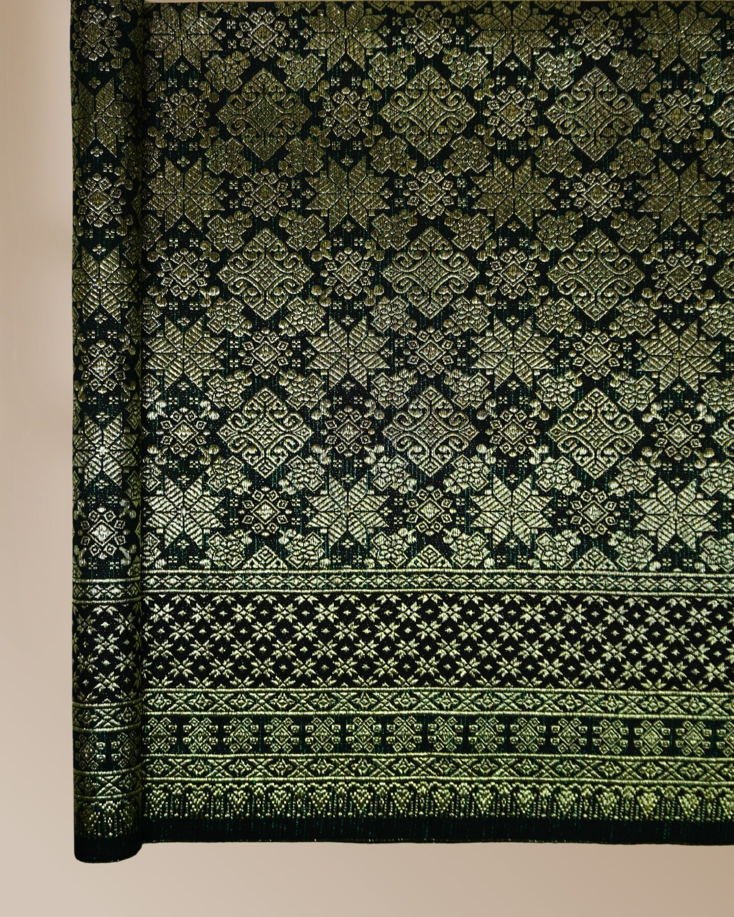 Songket Ayu Nilam Emas