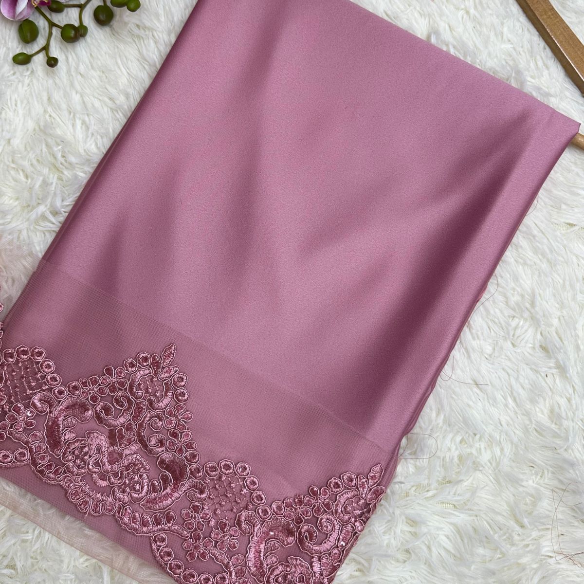 Mix & Match Dull Satin + Border Lace